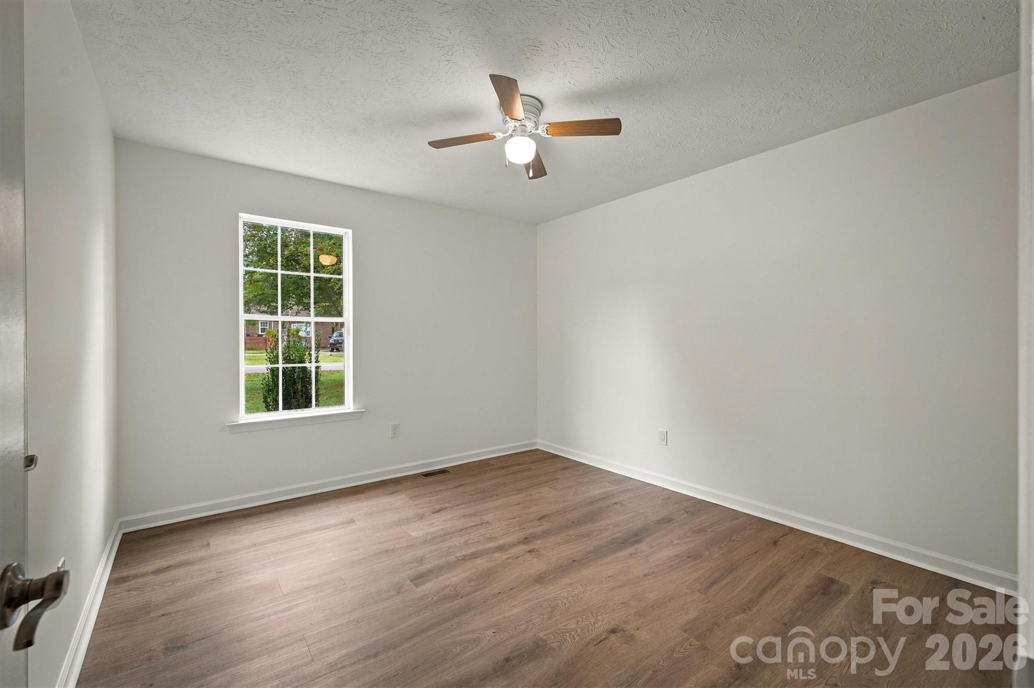37 Laurel Street Property Photo 16
