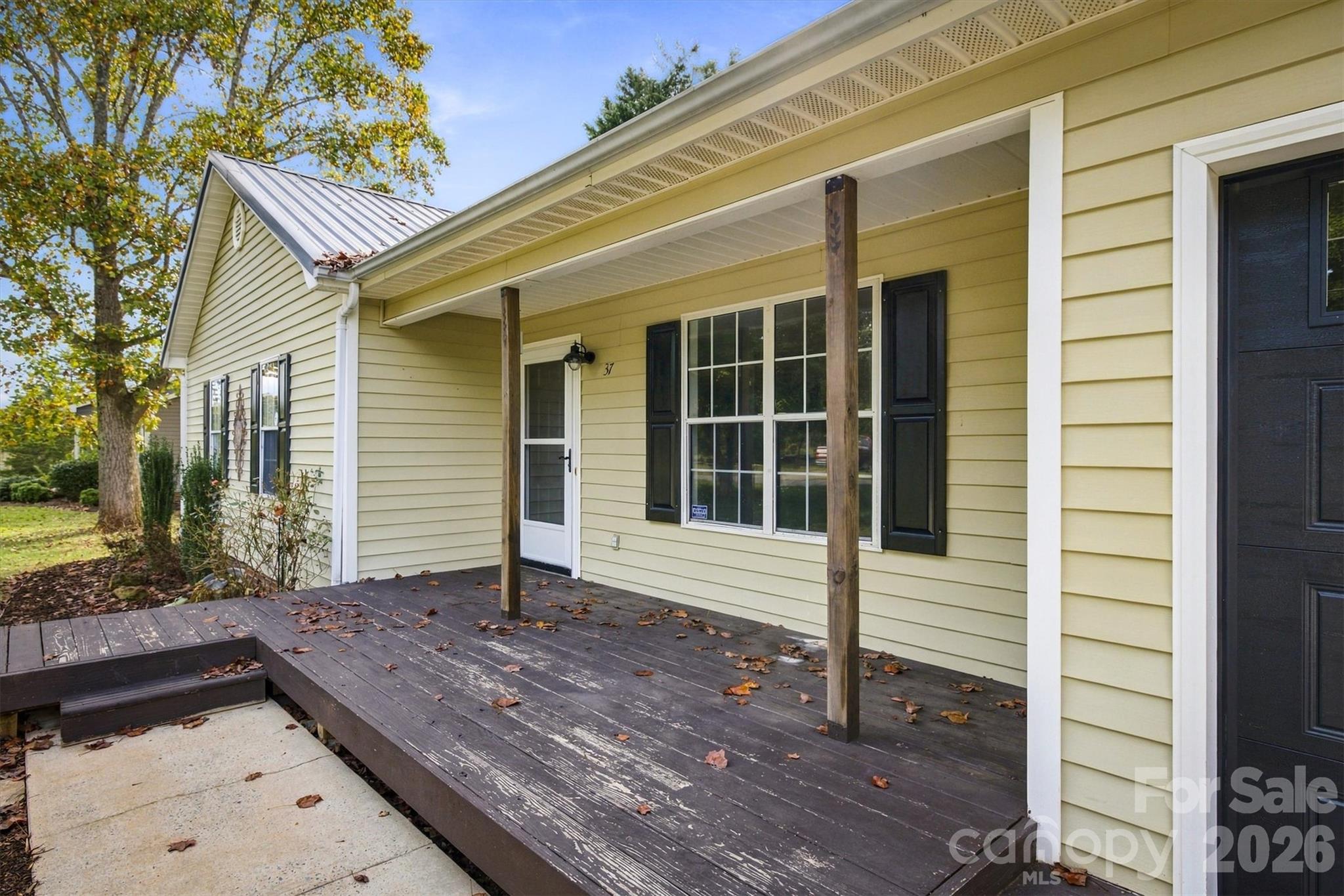 37 Laurel Street Property Photo 23