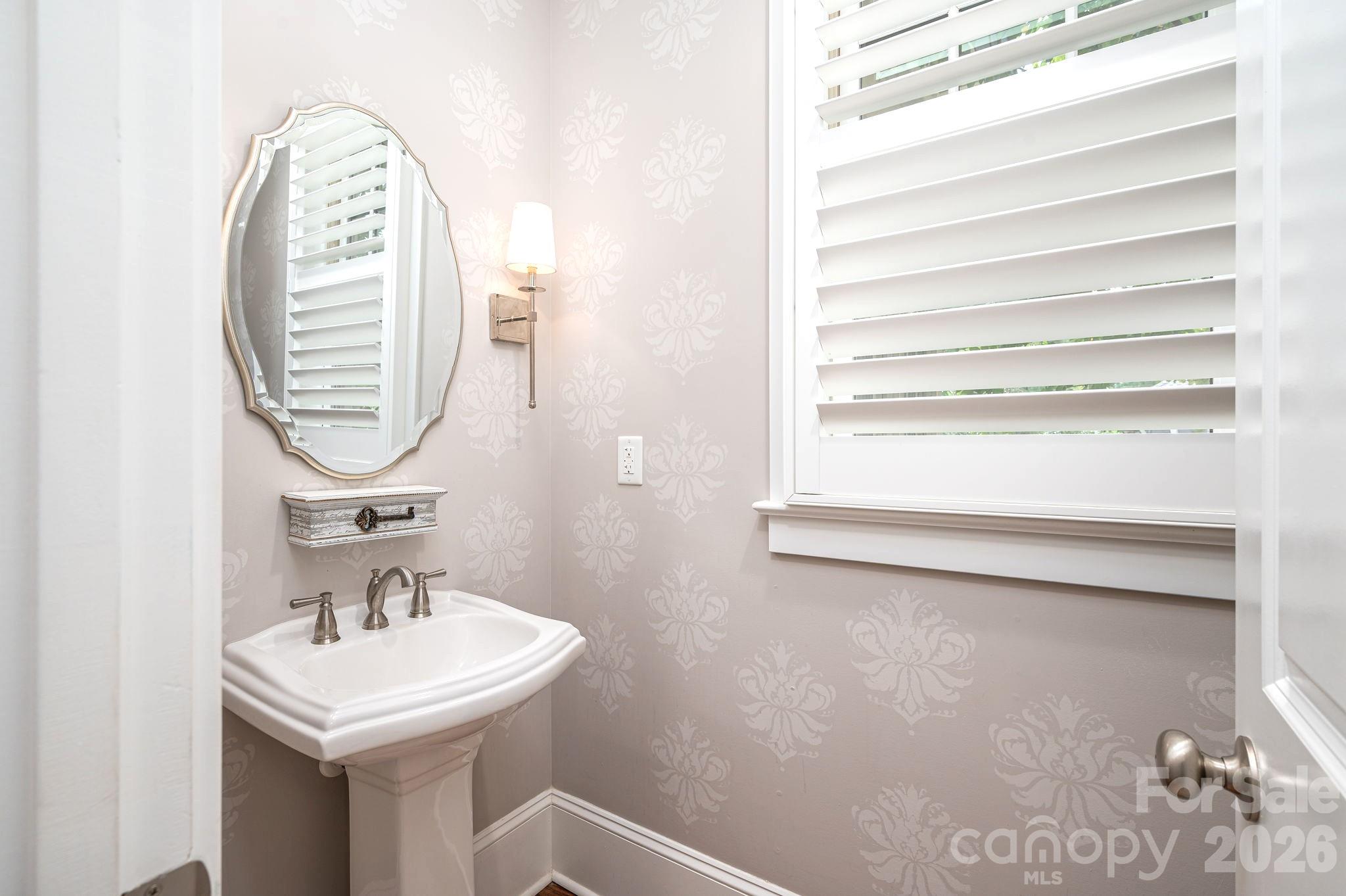 5109 Watermead Lane Property Photo 13