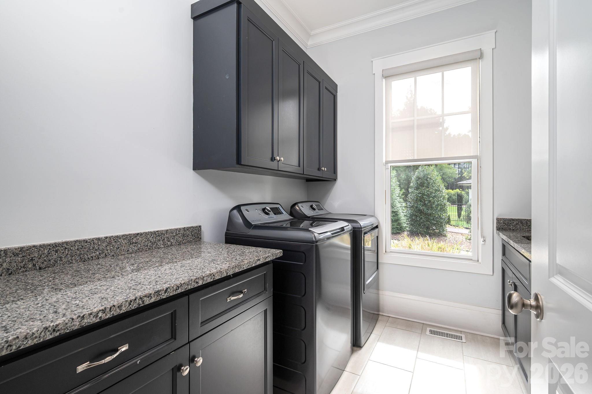 5109 Watermead Lane Property Photo 14