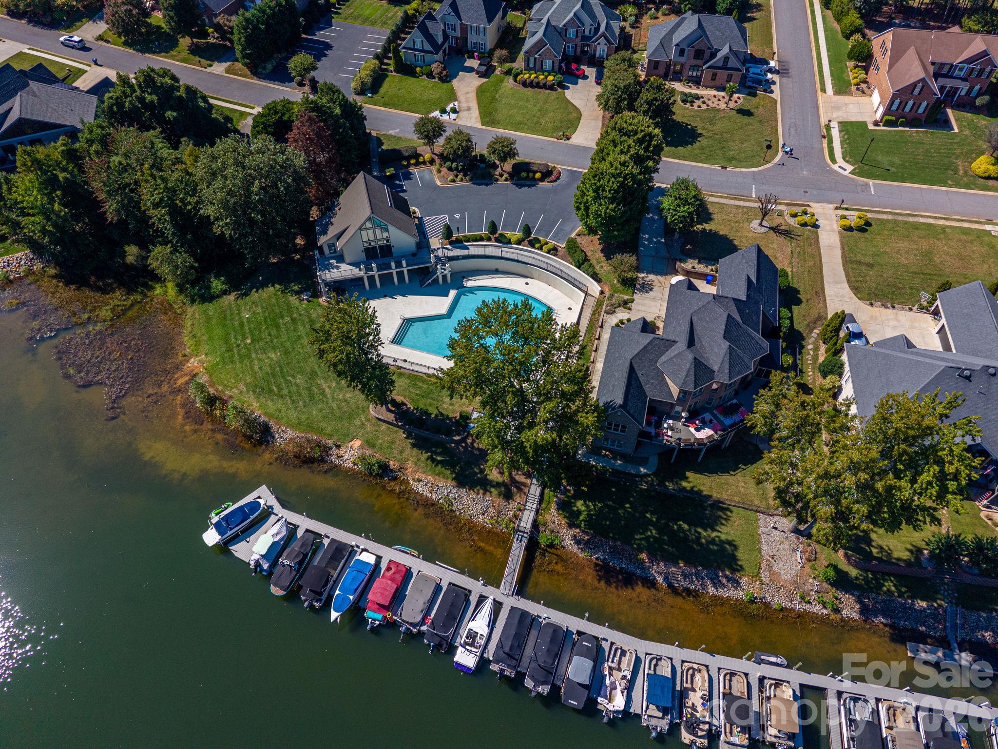 7904 Mariners Pointe Circle Property Photo 33