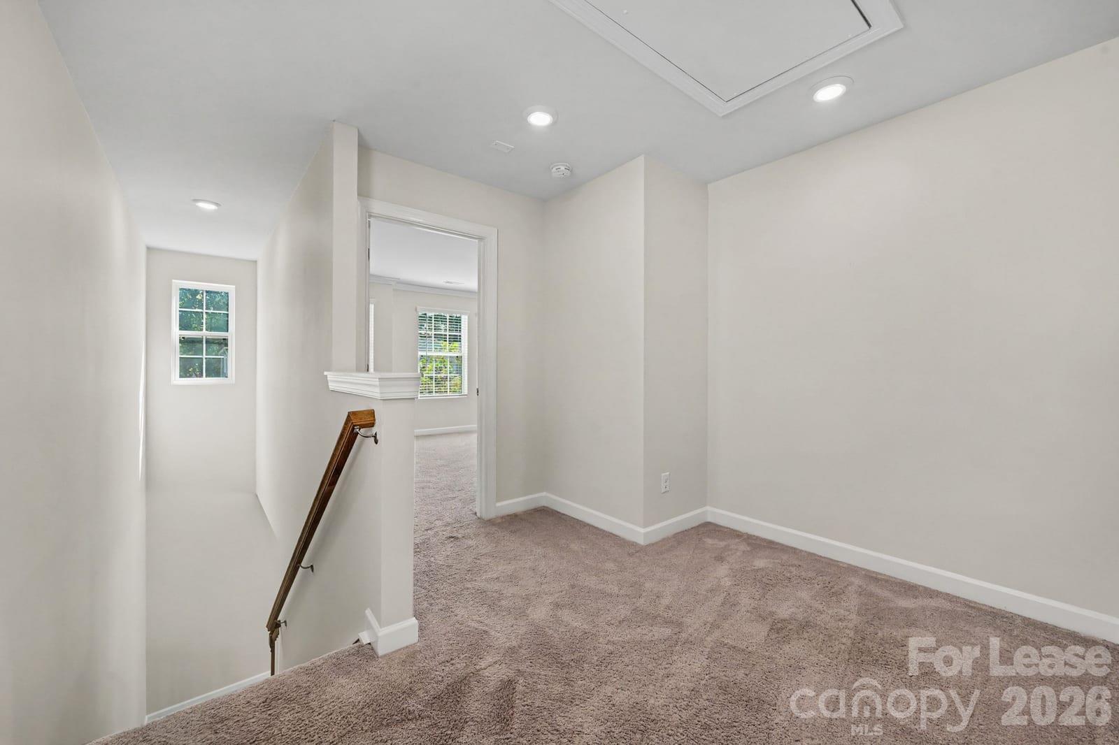 341 Cranford Drive Property Photo 13