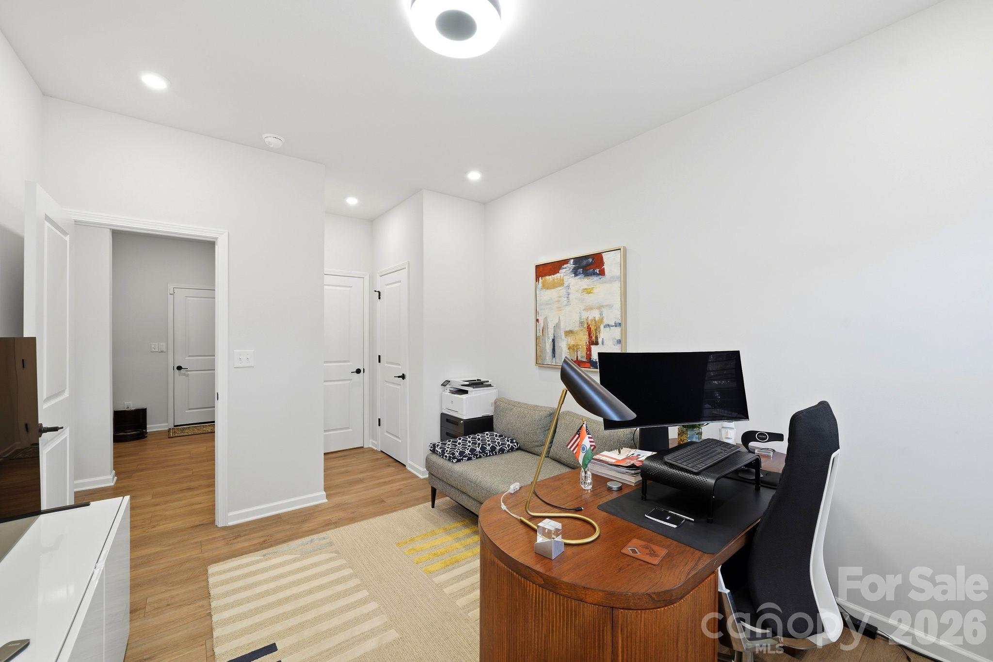 6109 Sunspear Lane Property Photo 14