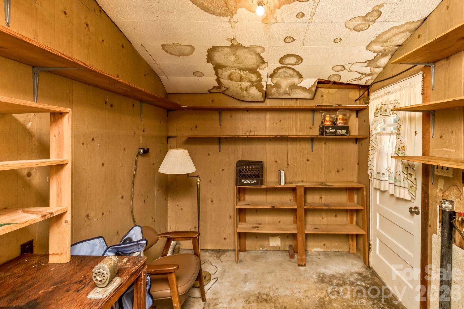 13 Looking Glass Lane Property Photo 22