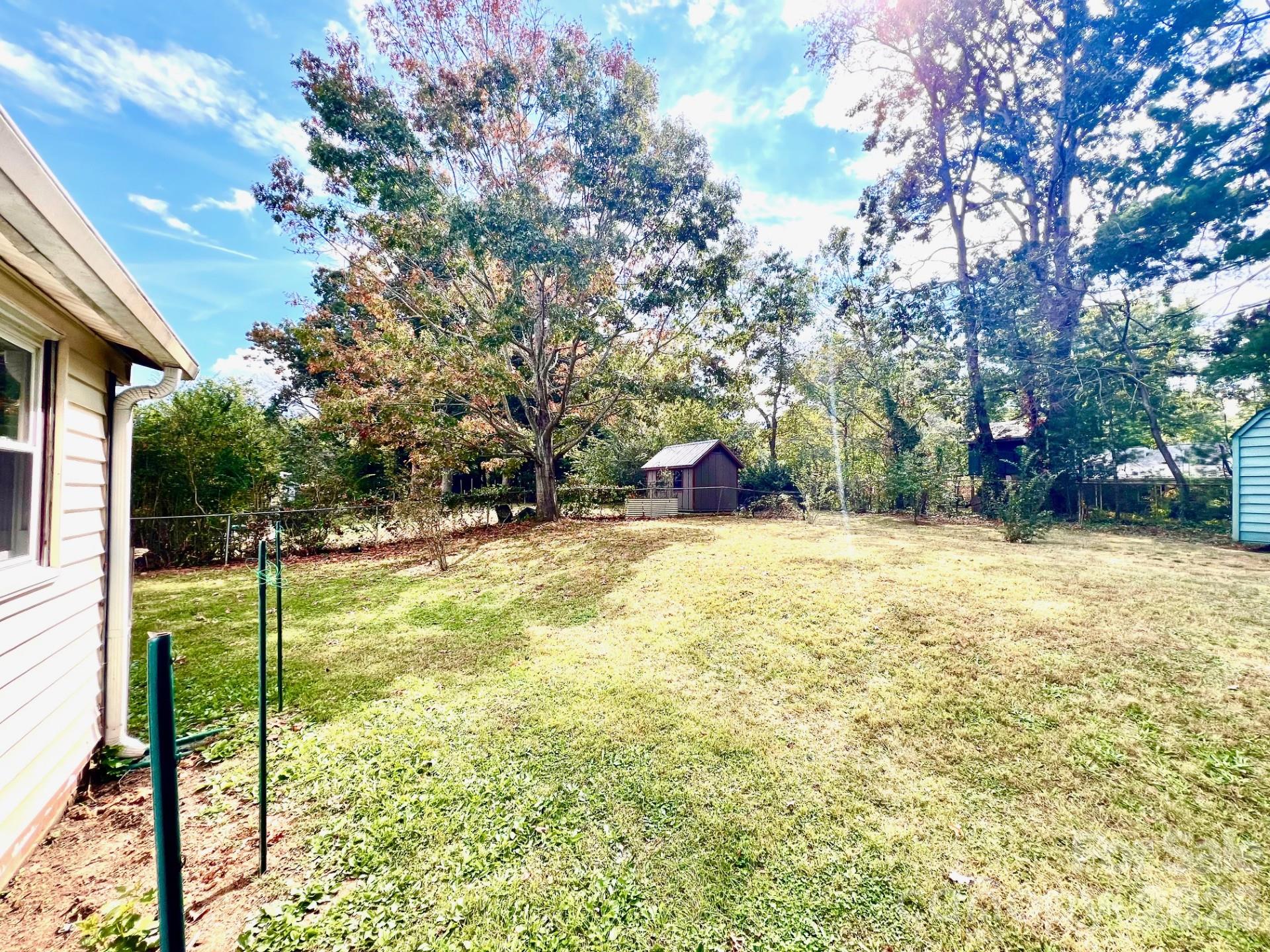 13 Looking Glass Lane Property Photo 26
