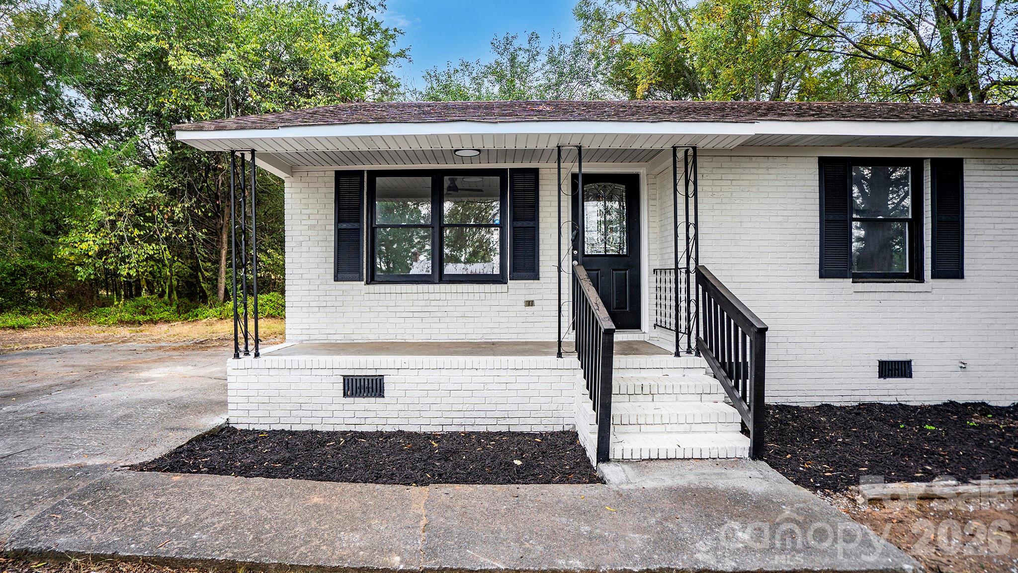 3050 Bridgewater Road Property Photo 2