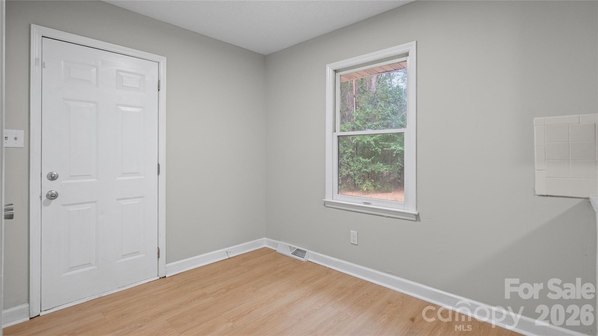 3050 Bridgewater Road Property Photo 9