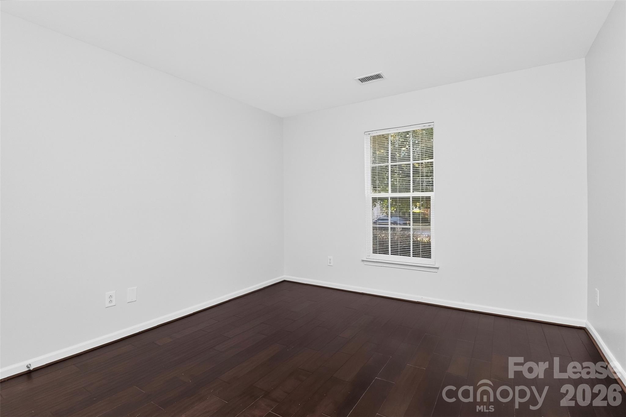 1713 Summit Ridge Lane Property Photo 4