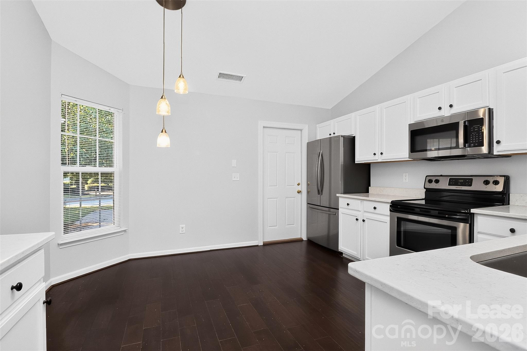 1713 Summit Ridge Lane Property Photo 15