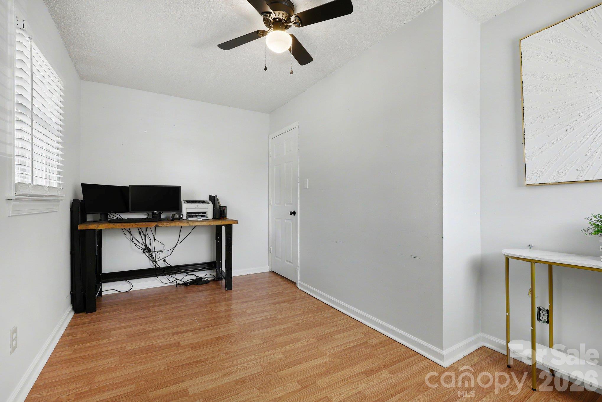 160 E Chamblee Drive Property Photo 21