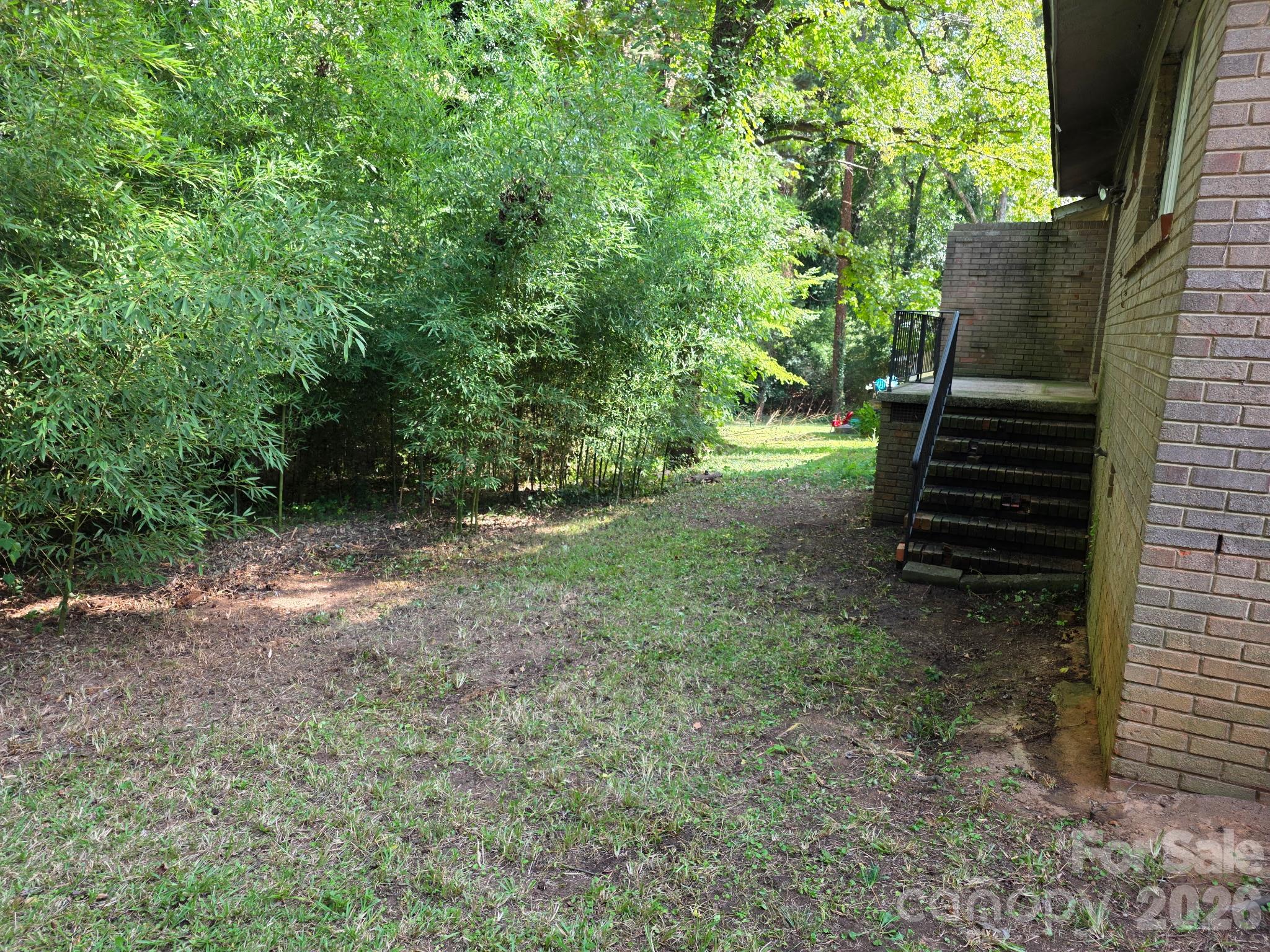 549 Blendwood Drive Property Photo 3