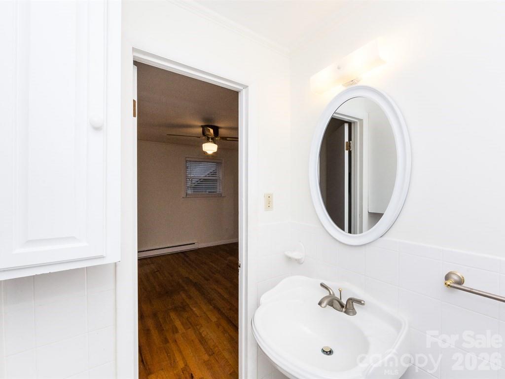 4320 Craig Avenue Property Photo 14