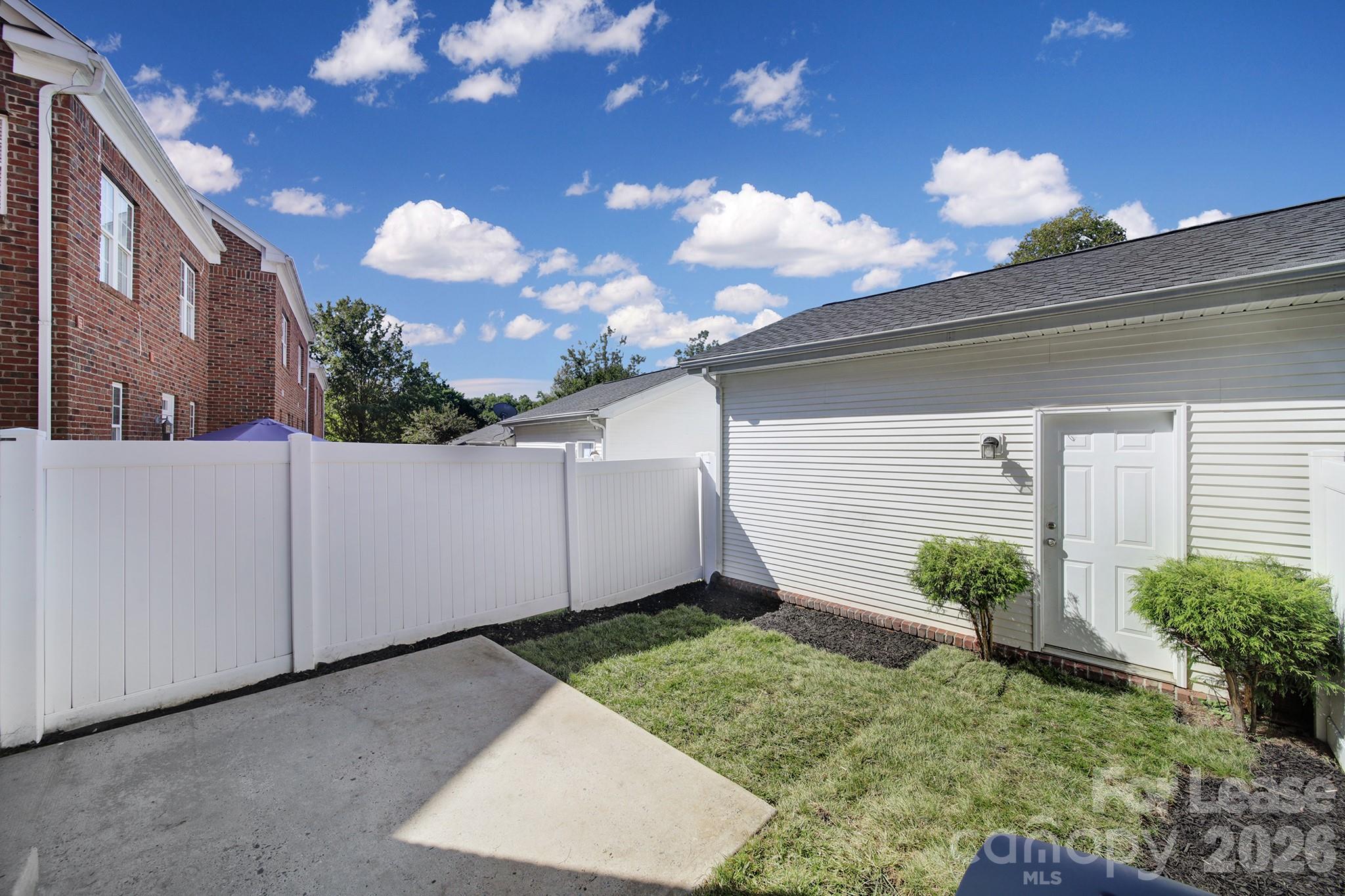 635 Old Meeting Way Property Photo 22