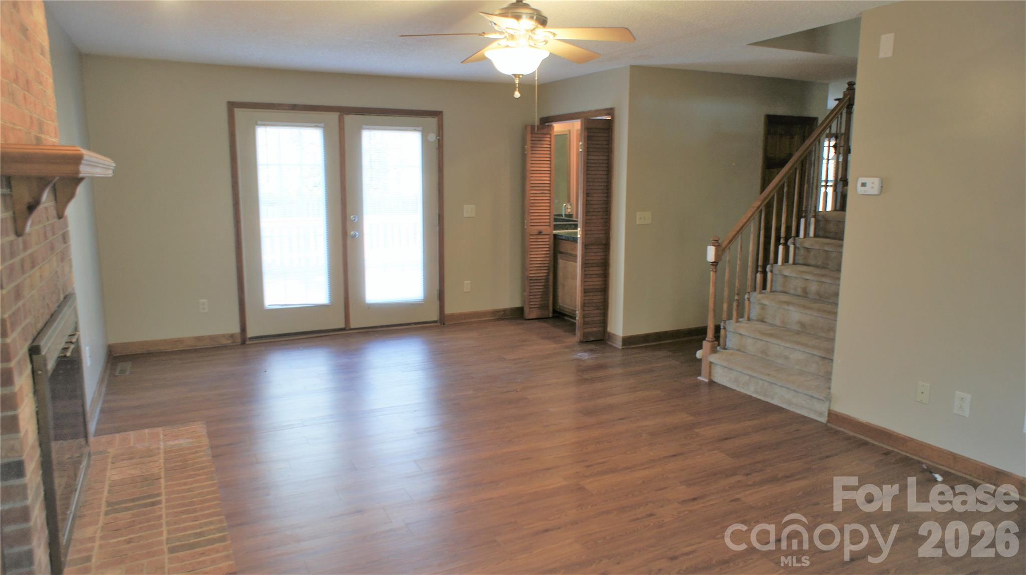 2308 Heathershire Lane Property Photo 8