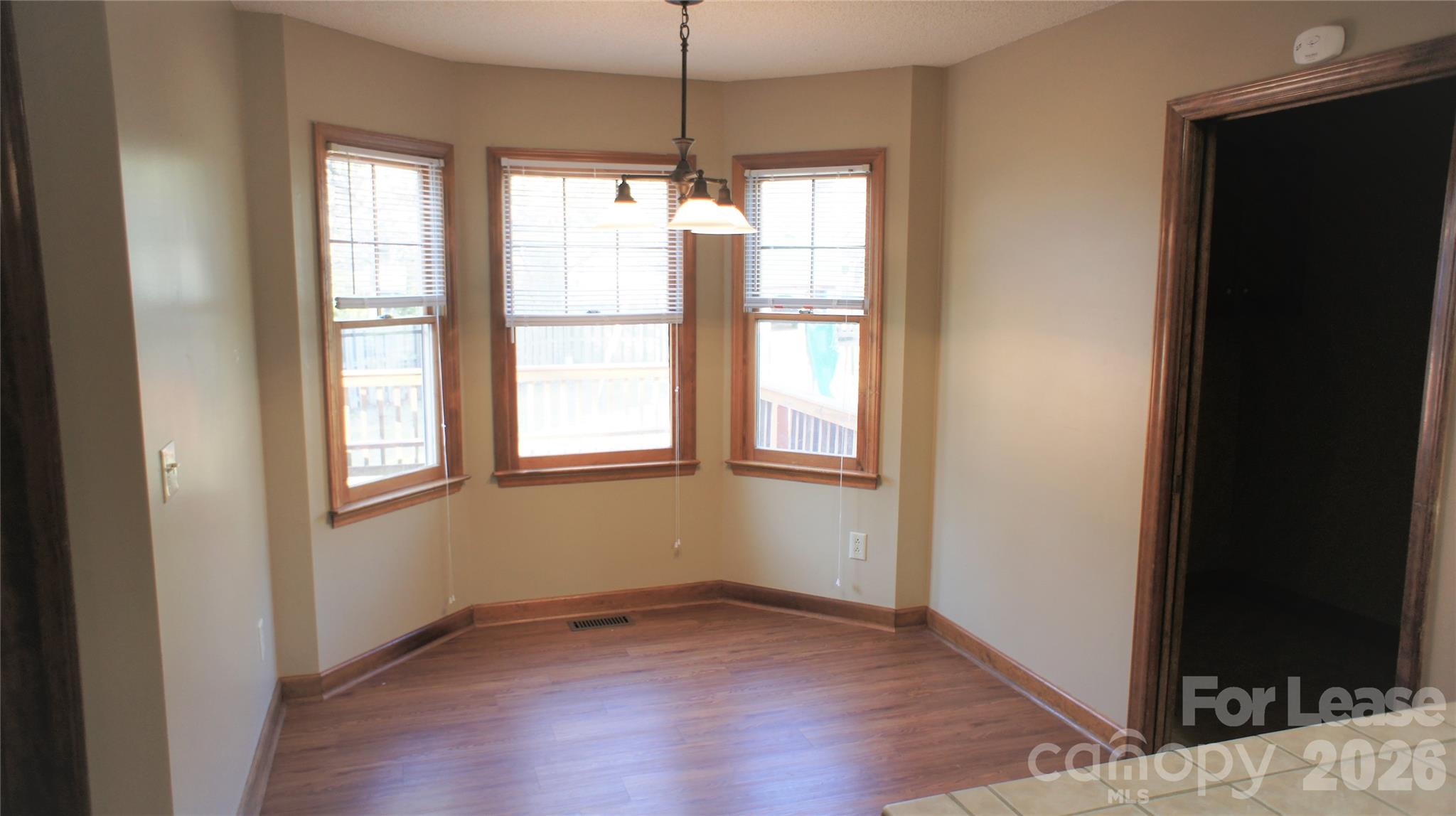 2308 Heathershire Lane Property Photo 13