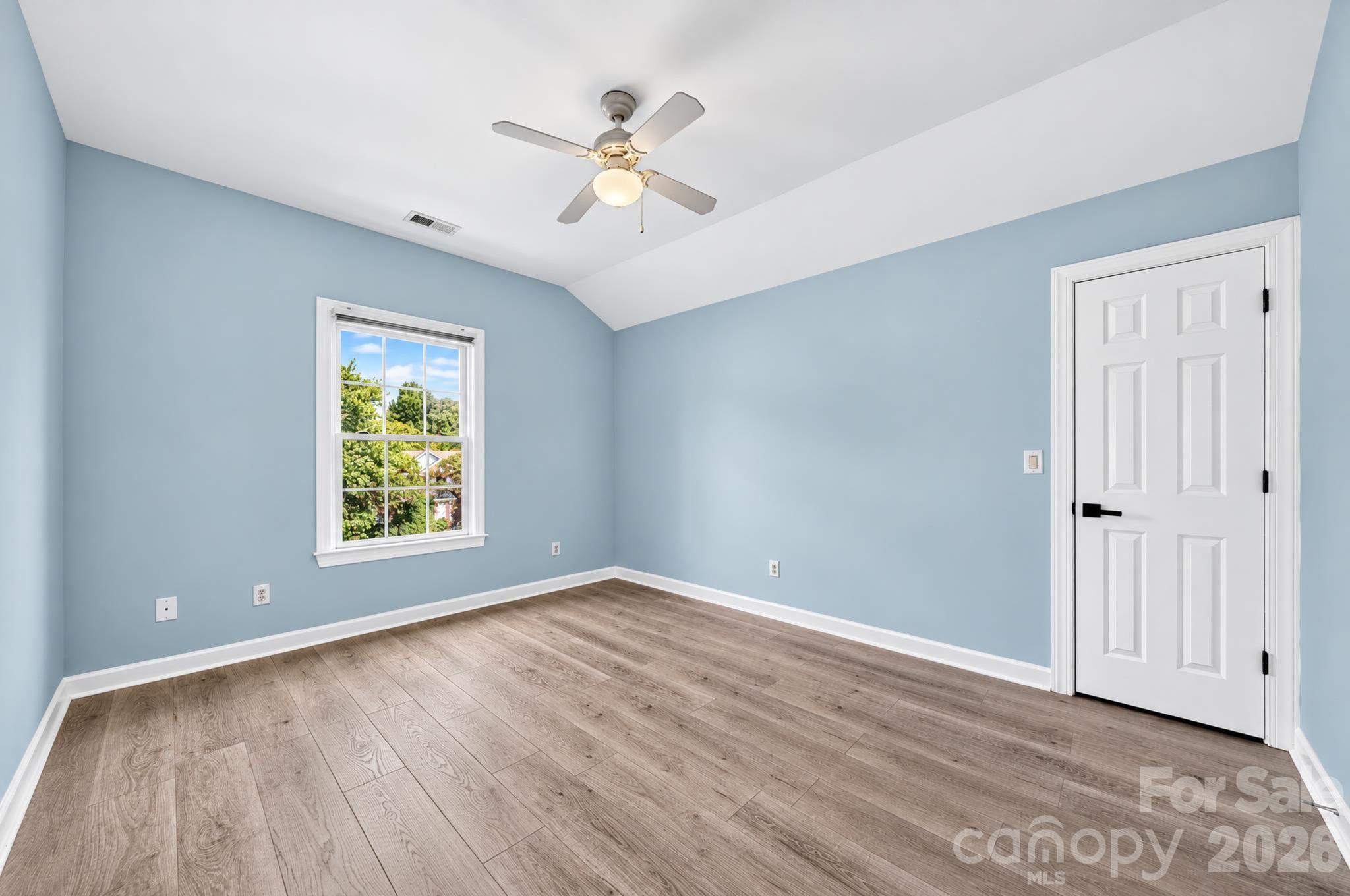 11528 Essex Fells Drive Property Photo 29