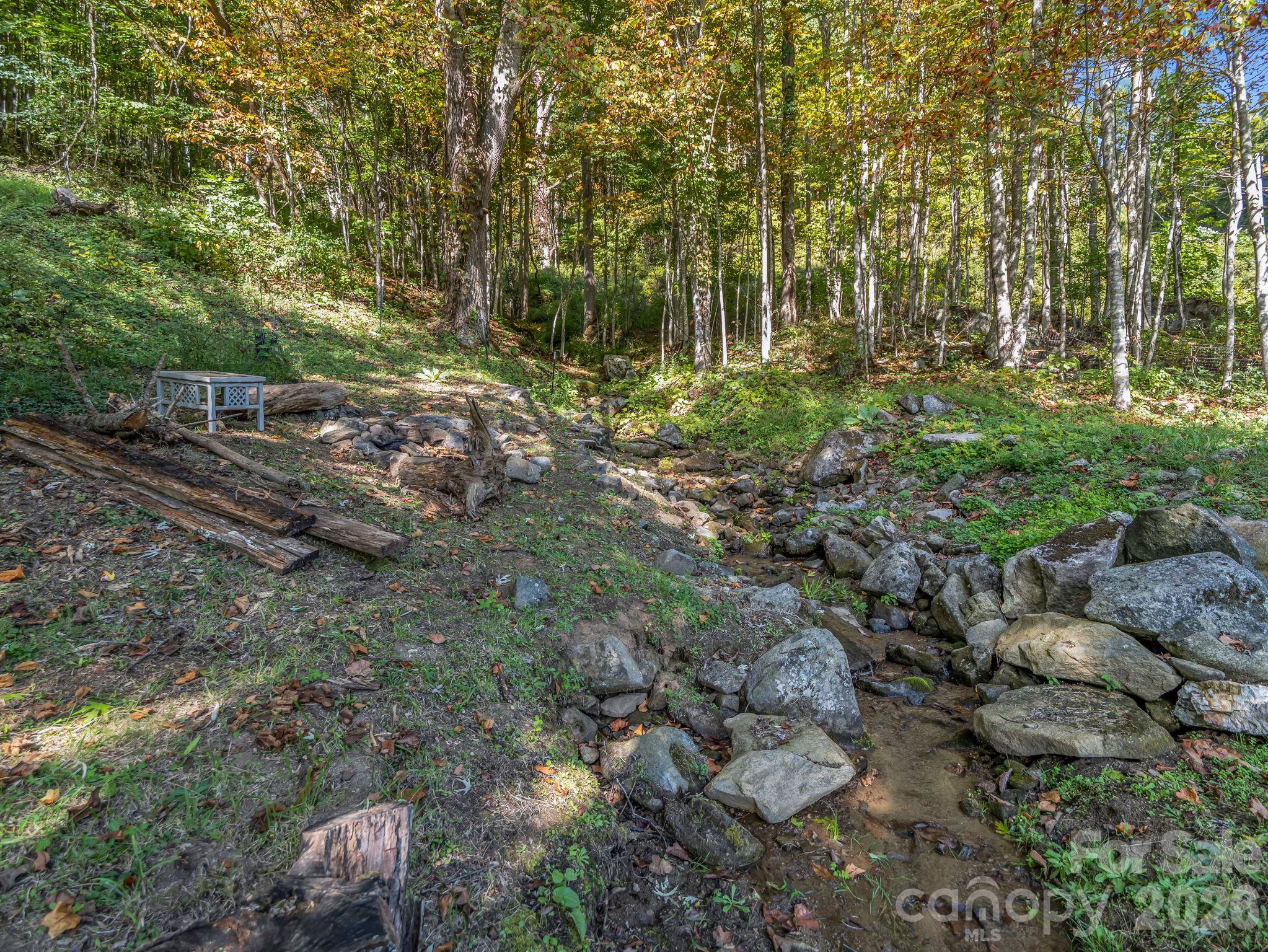 765 Hawk Ridge Lane Property Photo 8