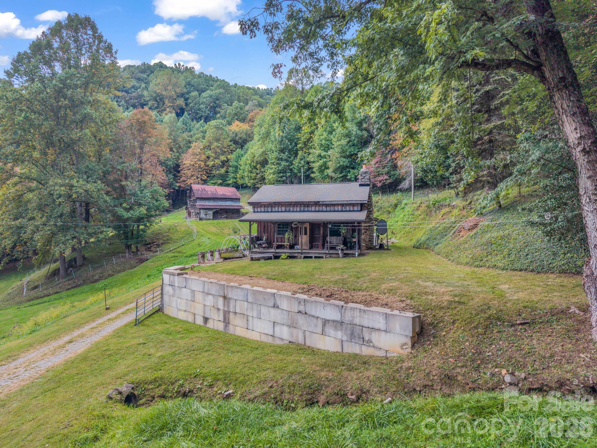 765 Hawk Ridge Lane Property Photo 46
