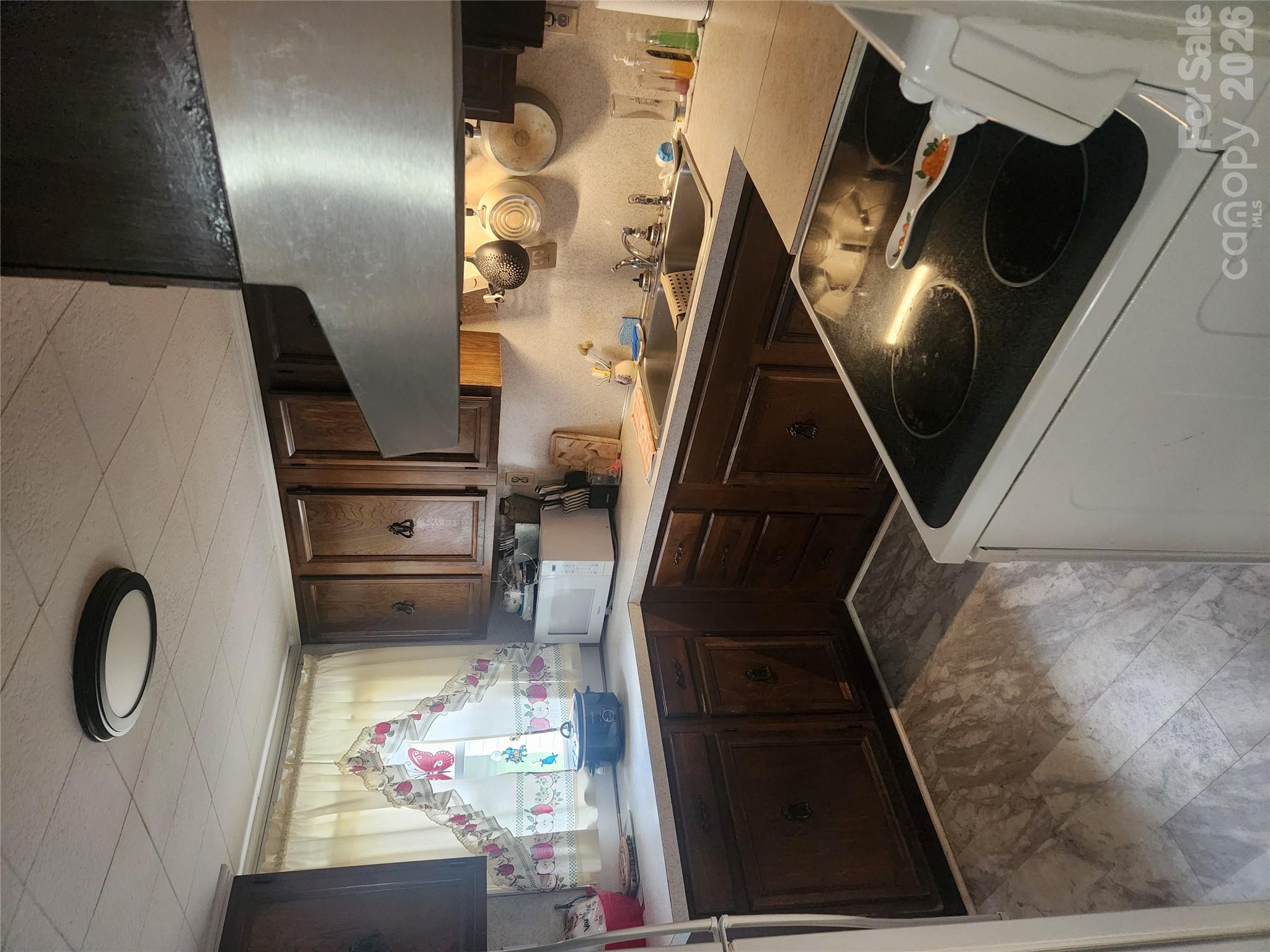 1327 21st Street Street 5-6/a Property Photo 9