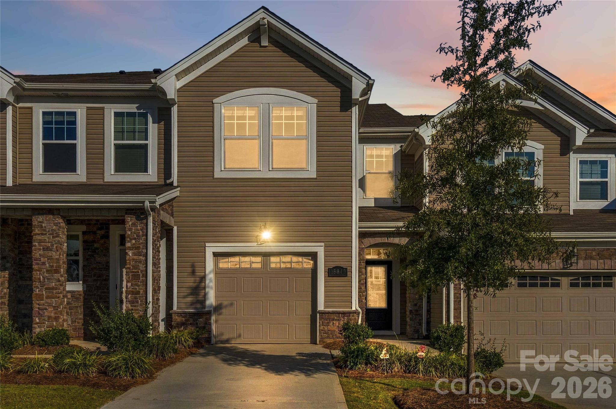 15640 Little Bluestem Street Property Photo 1