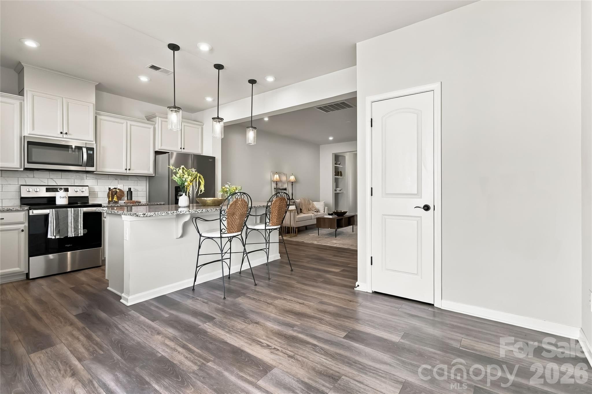15640 Little Bluestem Street Property Photo 14