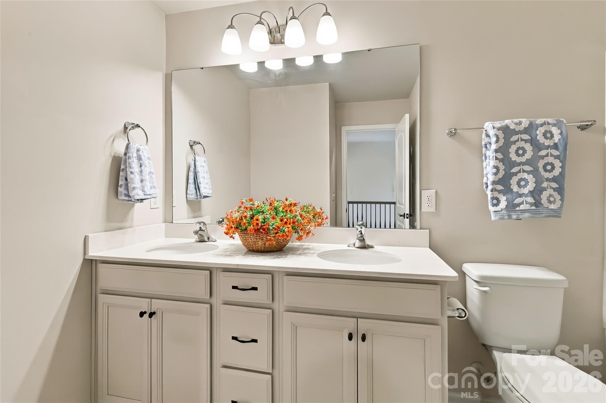 15640 Little Bluestem Street Property Photo 27
