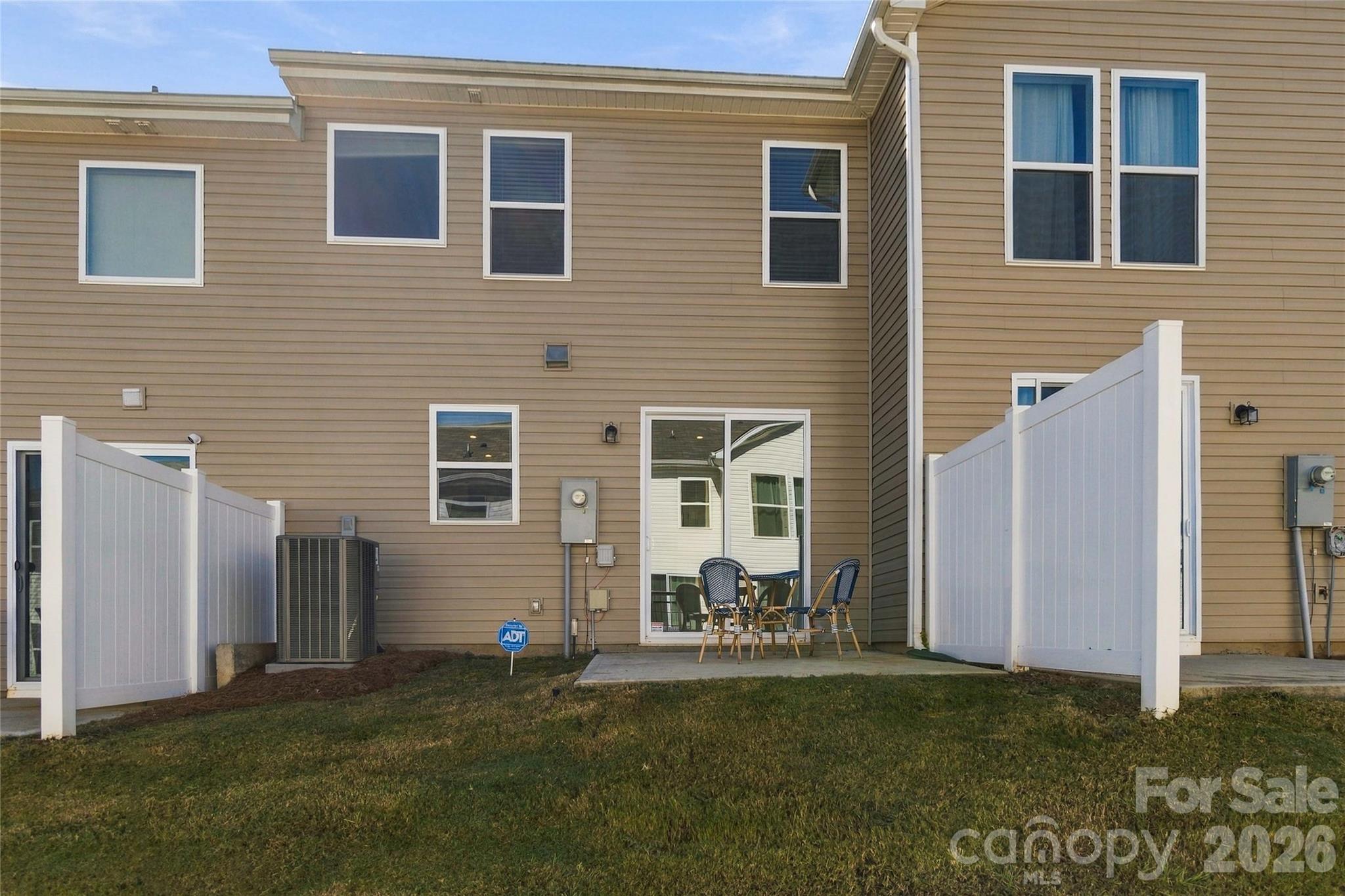 15640 Little Bluestem Street Property Photo 37