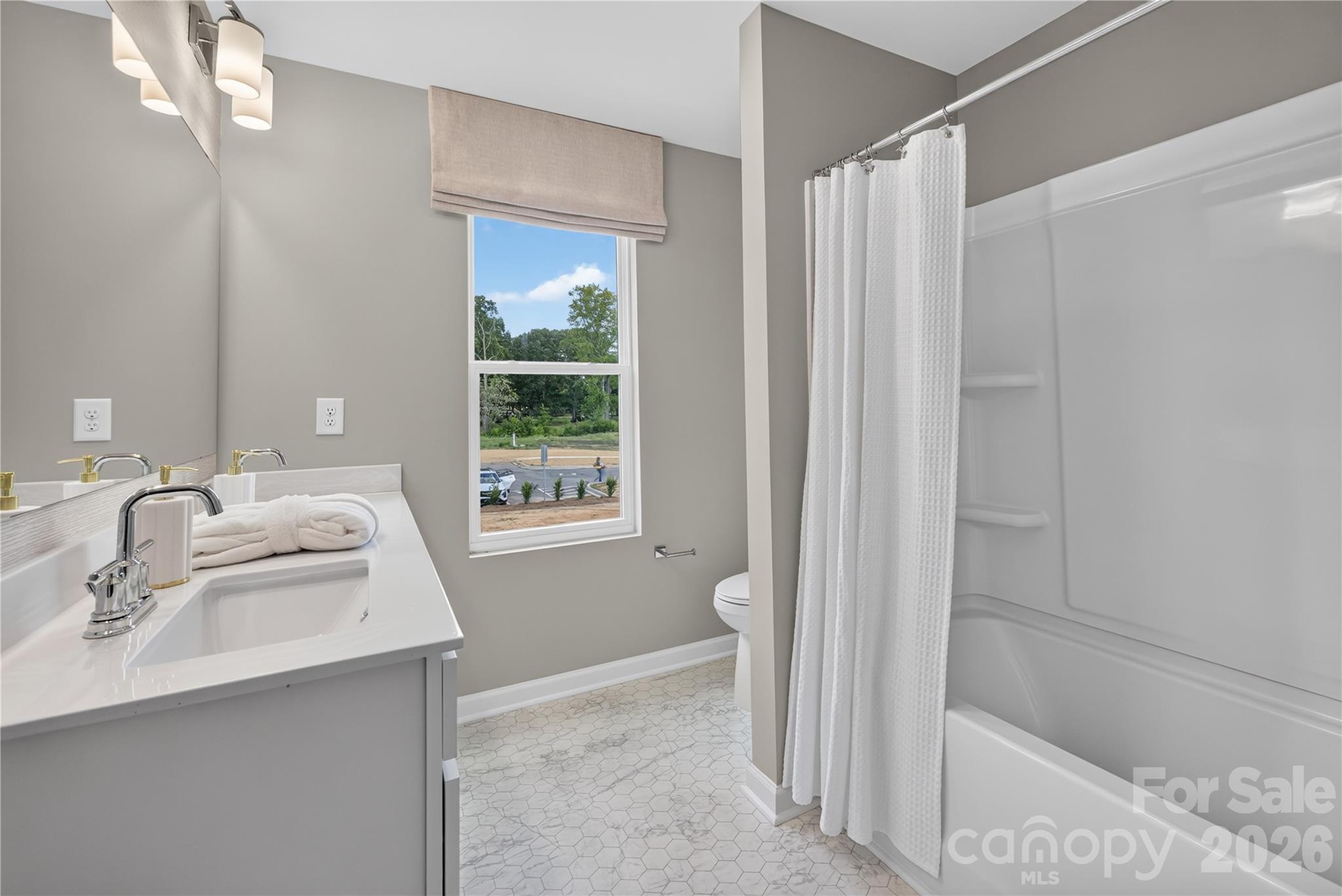 305 Northern Star Drive 4 Property Photo 28