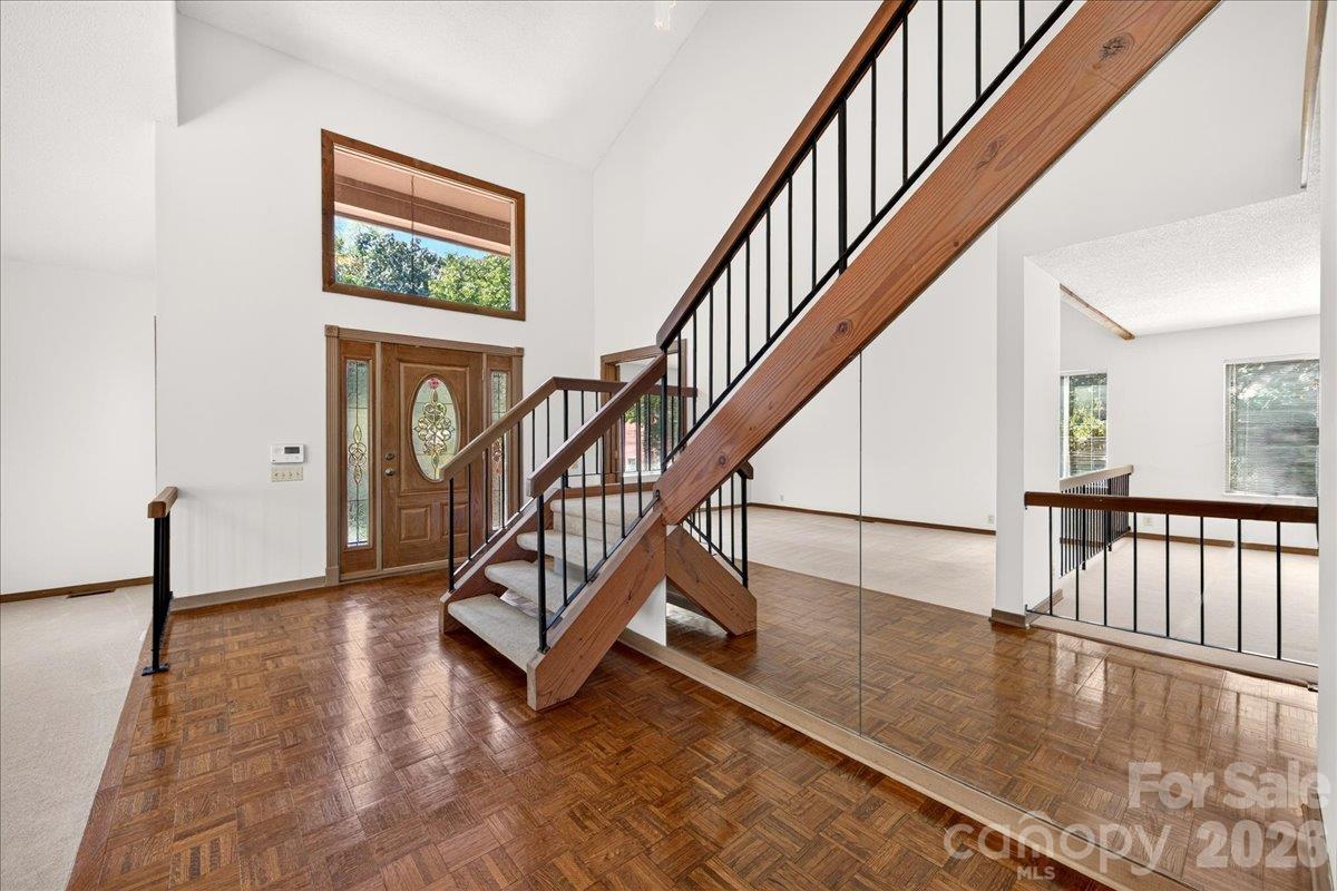 6133 Rhone Drive Property Photo 3