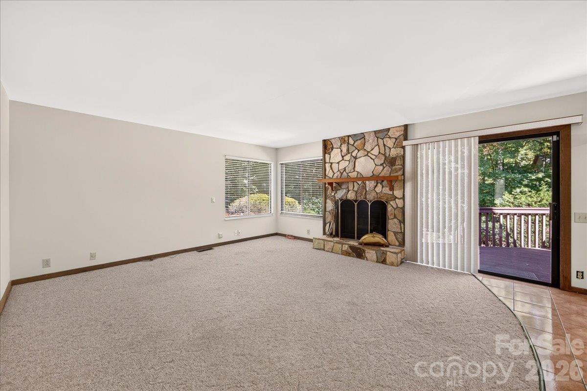 6133 Rhone Drive Property Photo 8