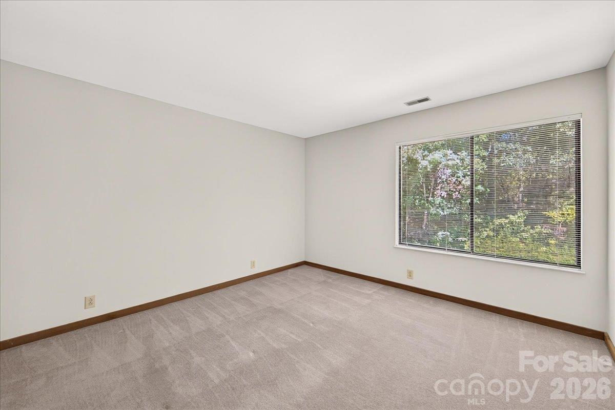 6133 Rhone Drive Property Photo 19