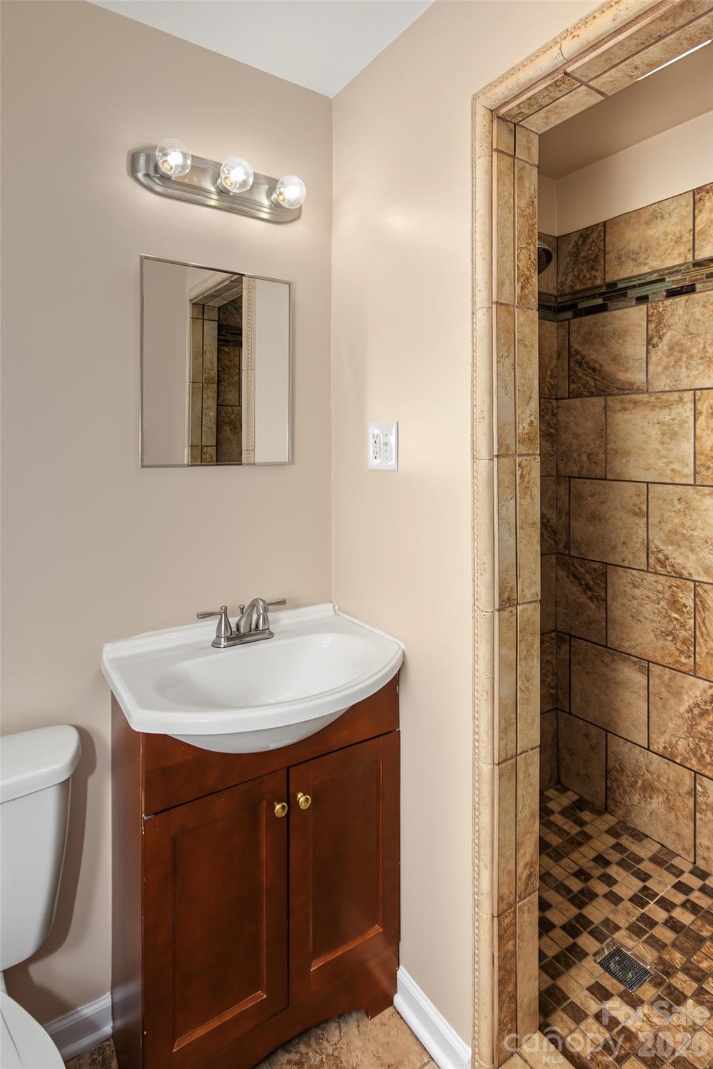 517 N Carolina Avenue Property Photo 13