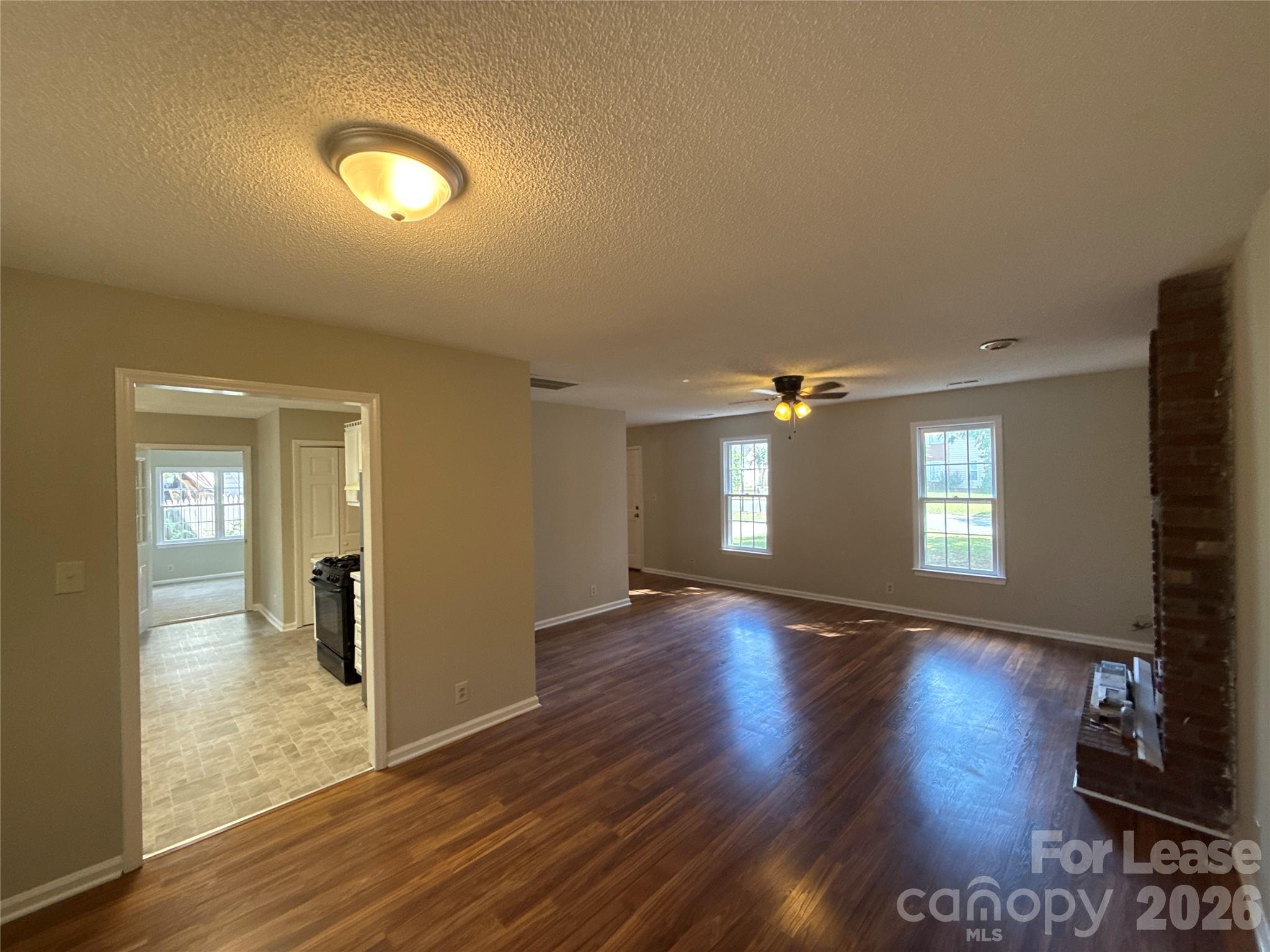 3505 Fortis Lane Property Photo 5