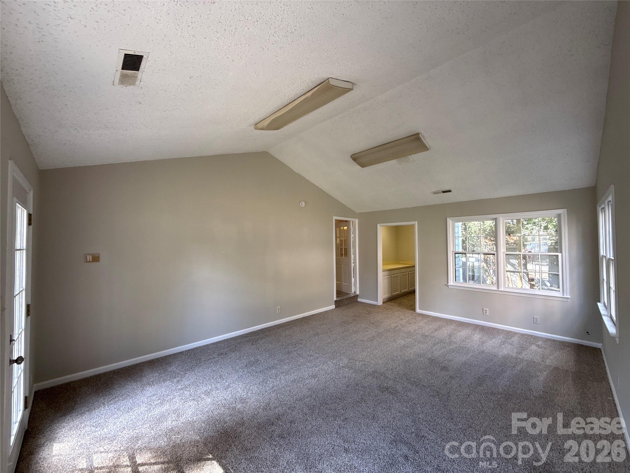 3505 Fortis Lane Property Photo 11