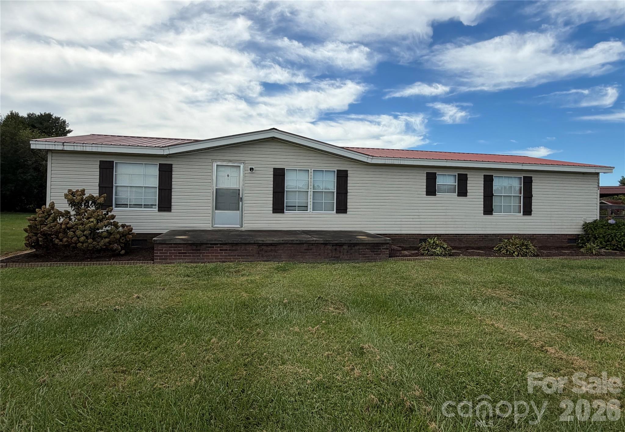 127 White Plains Road Property Photo 1