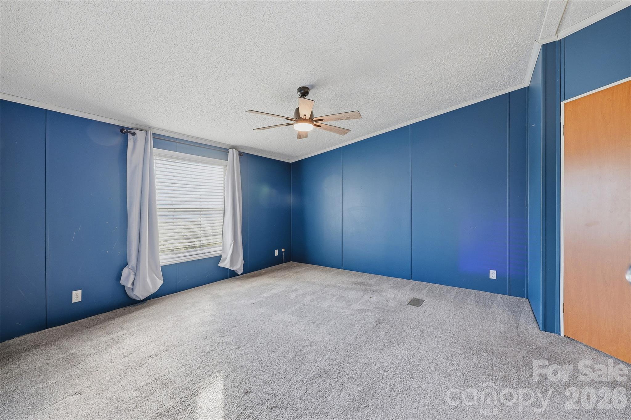 127 White Plains Road Property Photo 22