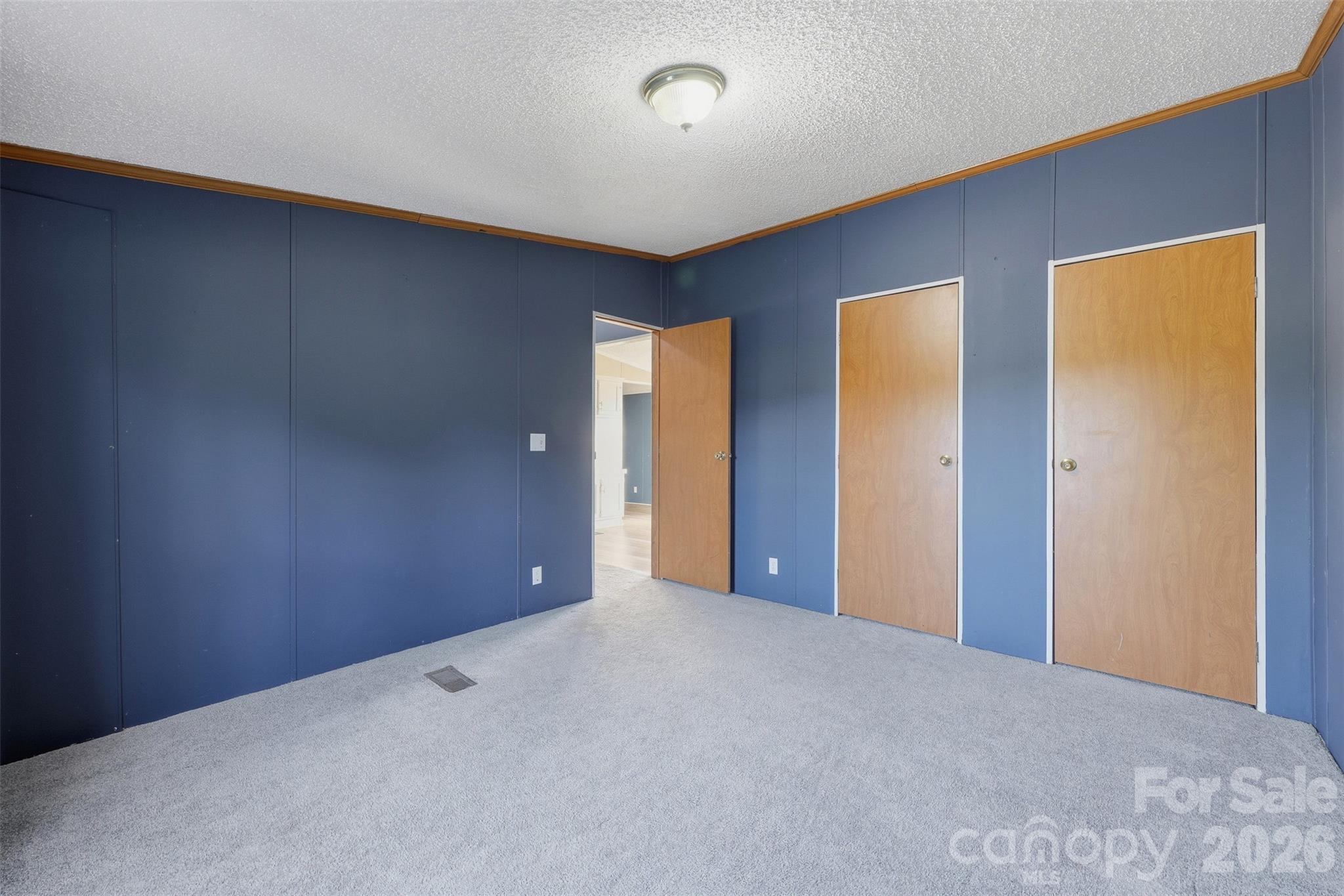 127 White Plains Road Property Photo 23