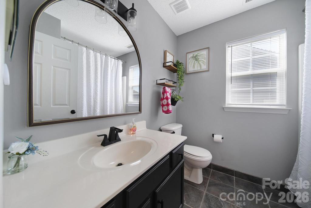 137 Bosburg Drive Property Photo 6