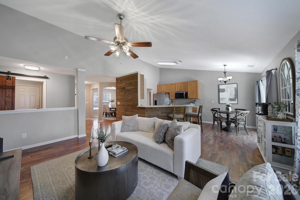 137 Bosburg Drive Property Photo 12