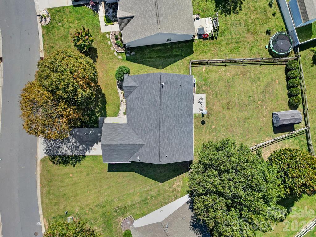 137 Bosburg Drive Property Photo 30