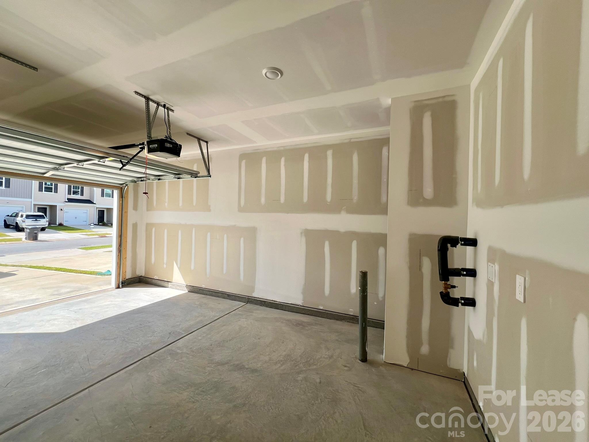3690 Backwater Street Property Photo 4