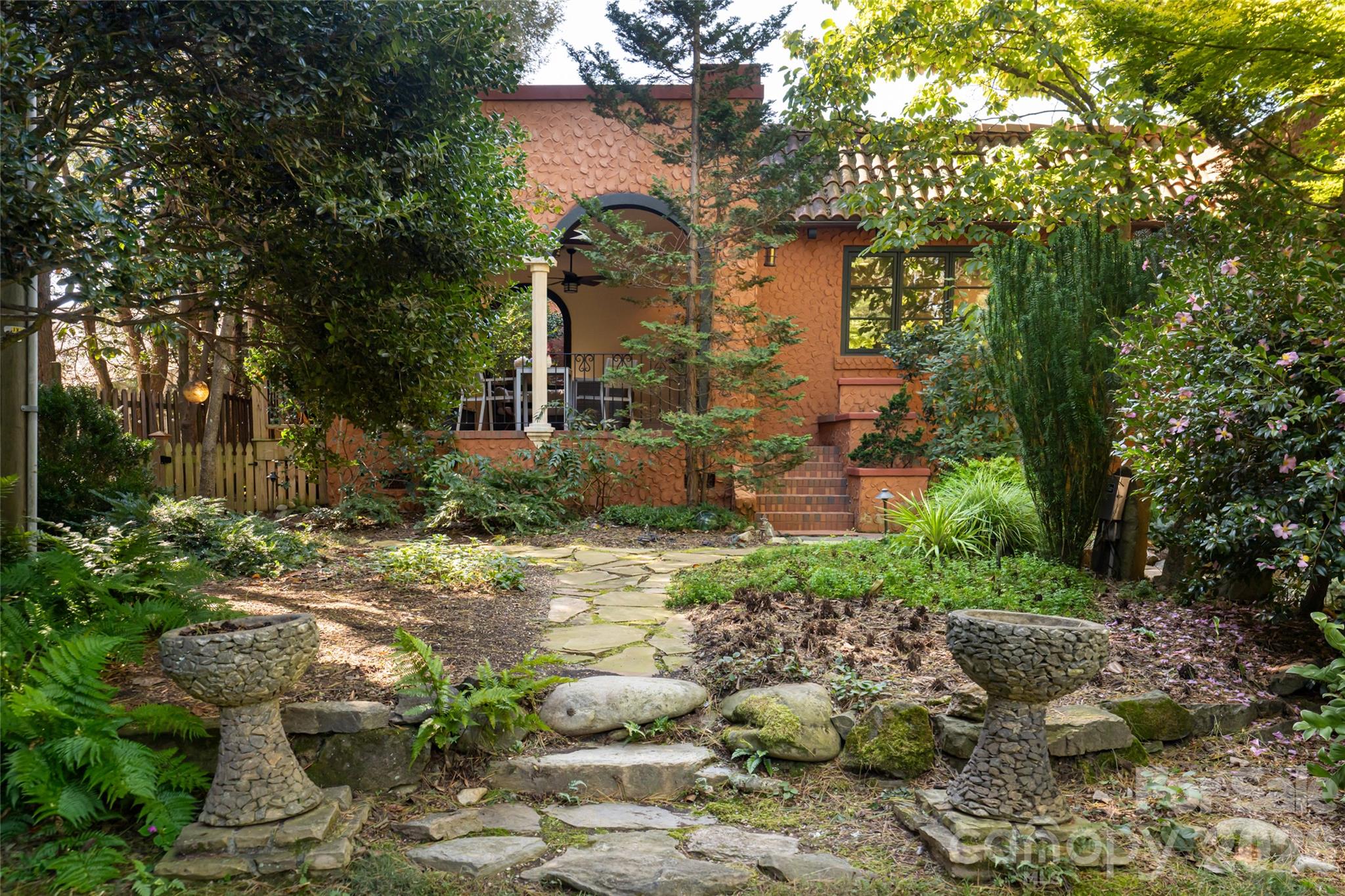 26 Sheridan Road Property Photo 2
