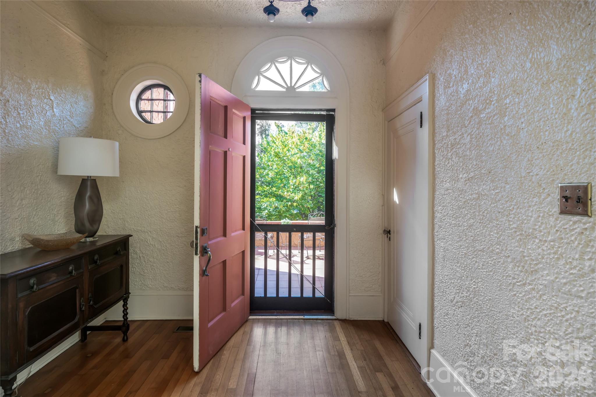 26 Sheridan Road Property Photo 6
