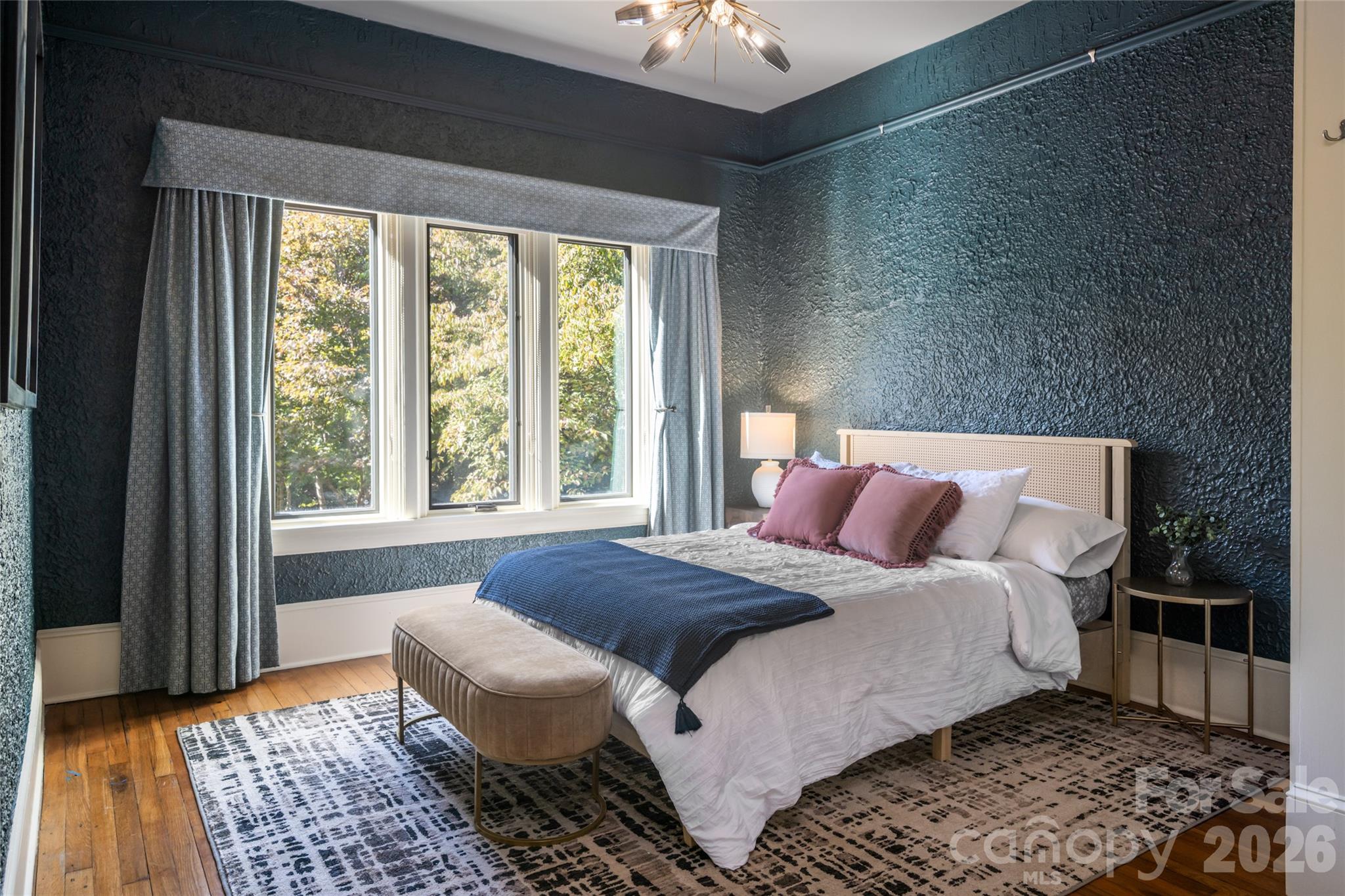26 Sheridan Road Property Photo 27