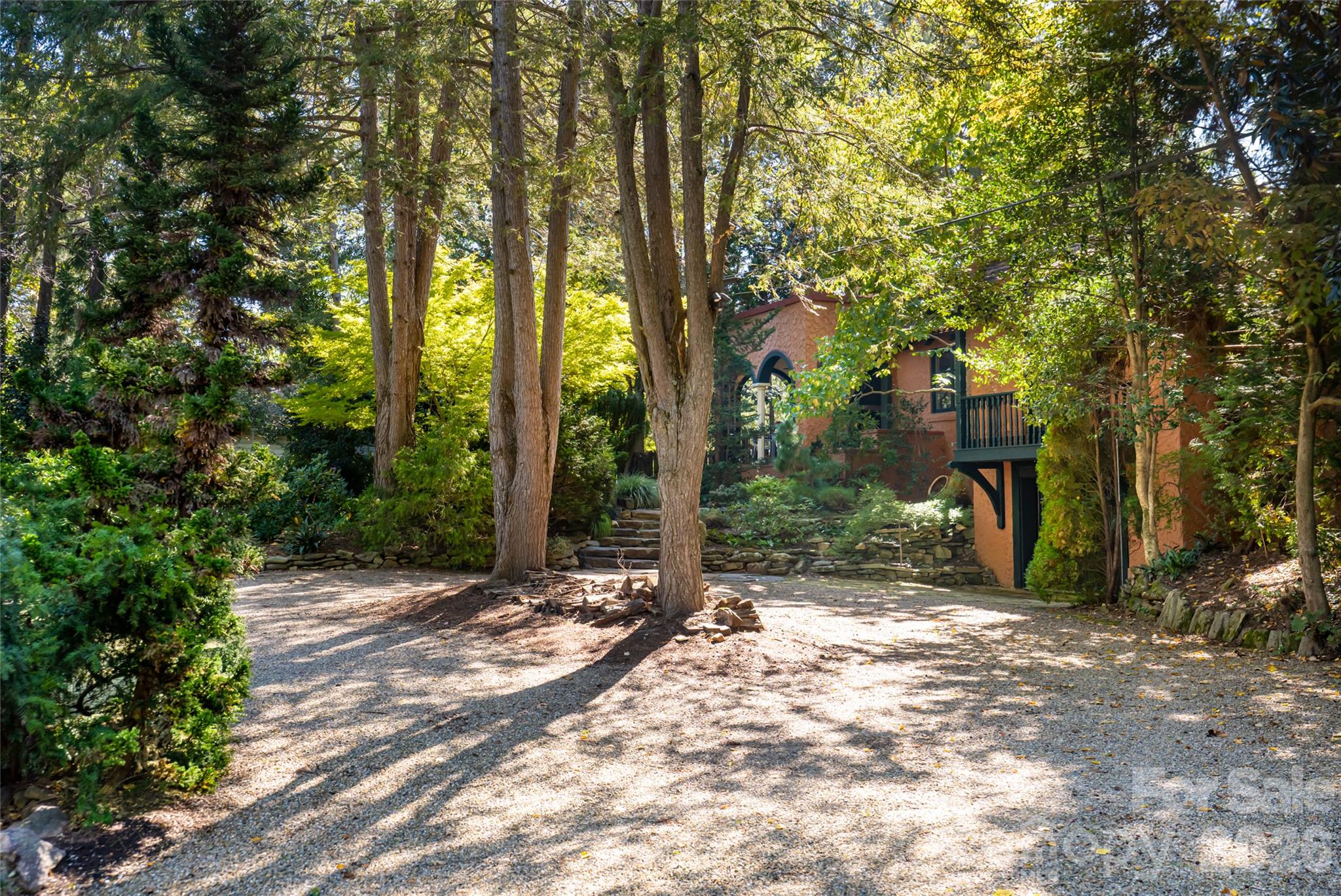 26 Sheridan Road Property Photo 40