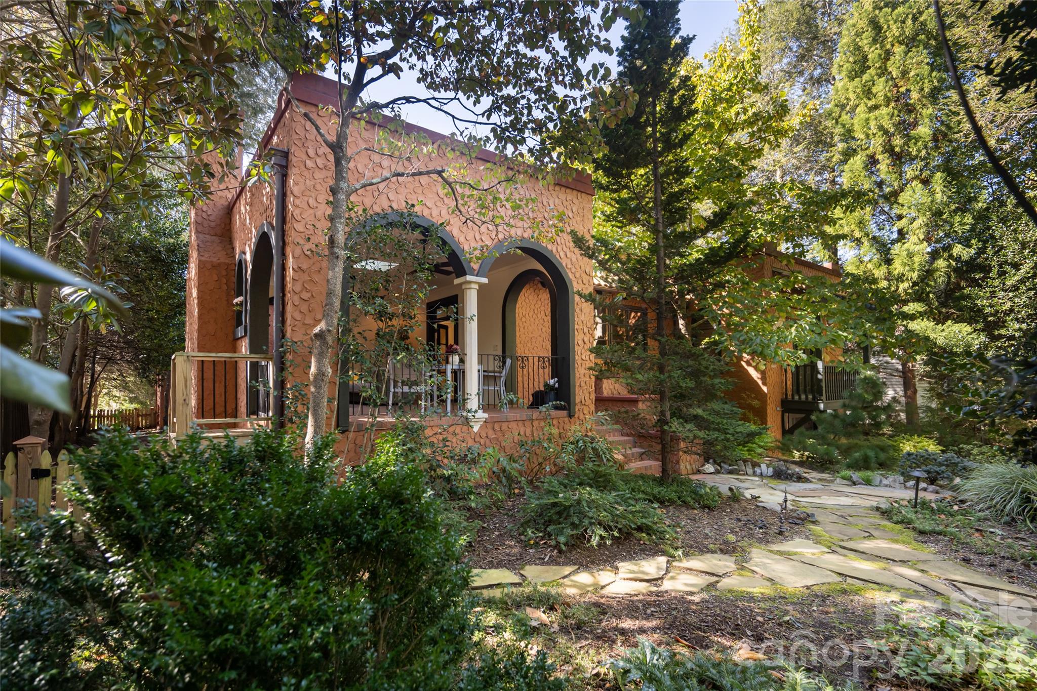 26 Sheridan Road Property Photo 43