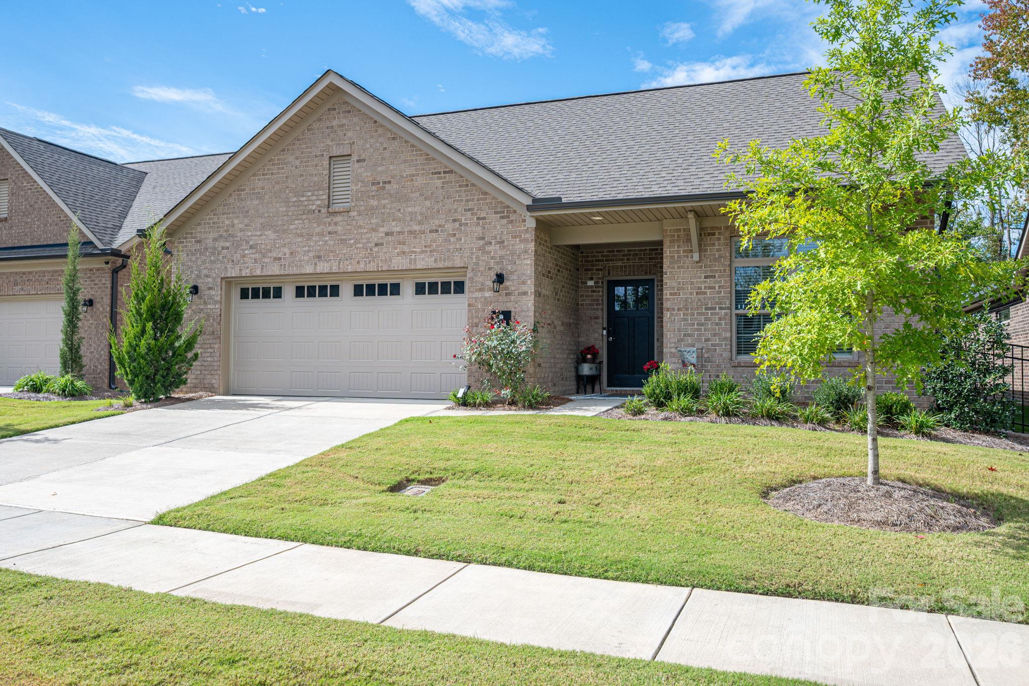 314 Lifestyle Court Property Photo 2