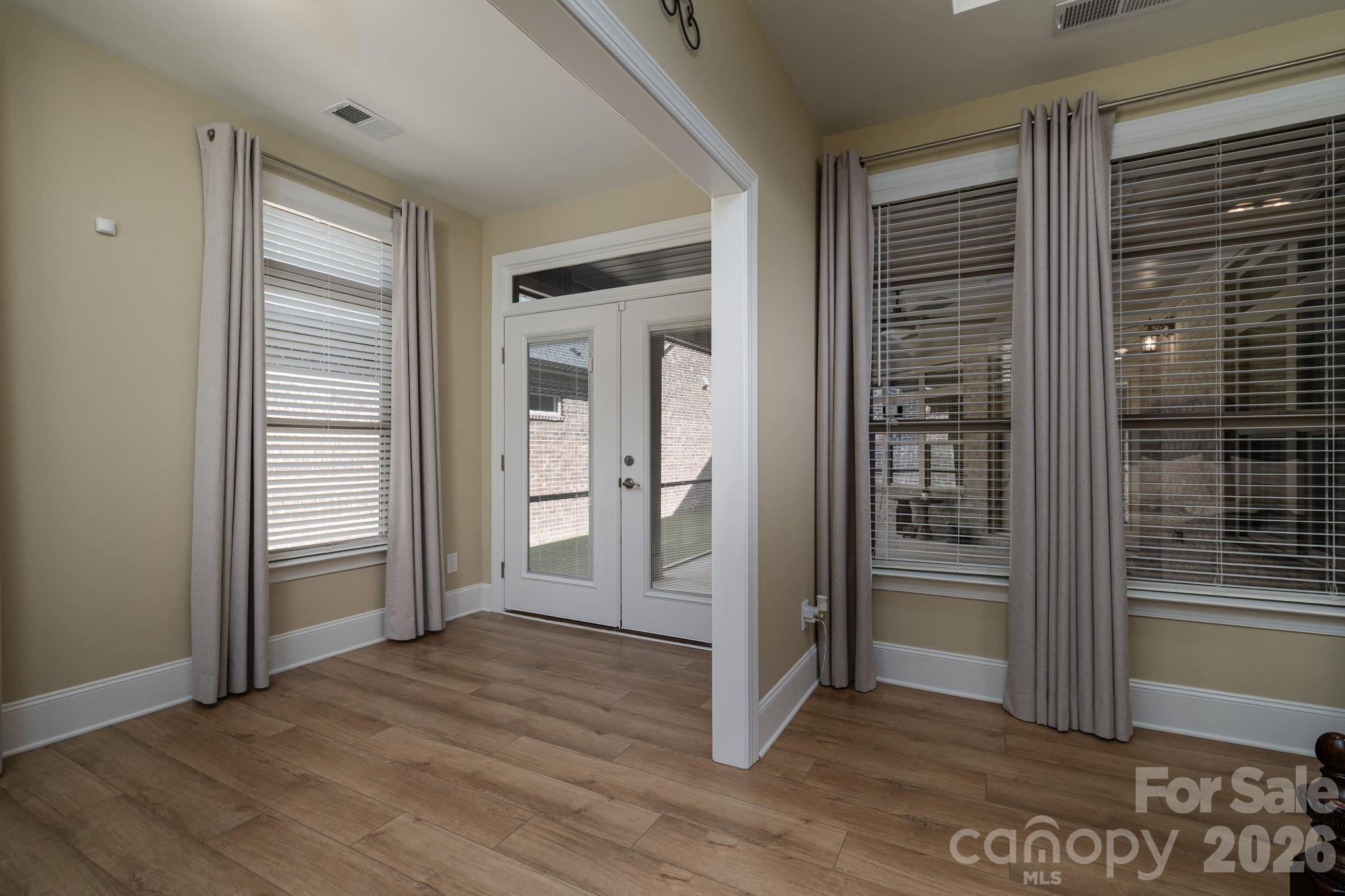 314 Lifestyle Court Property Photo 19