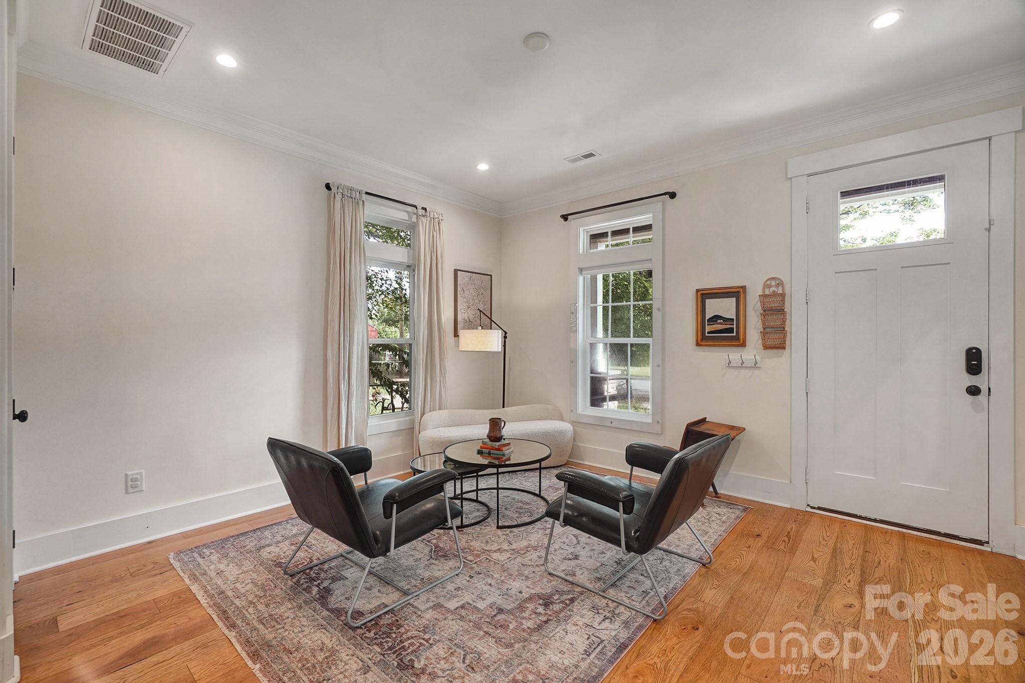 1216 Effingham Road Property Photo 8