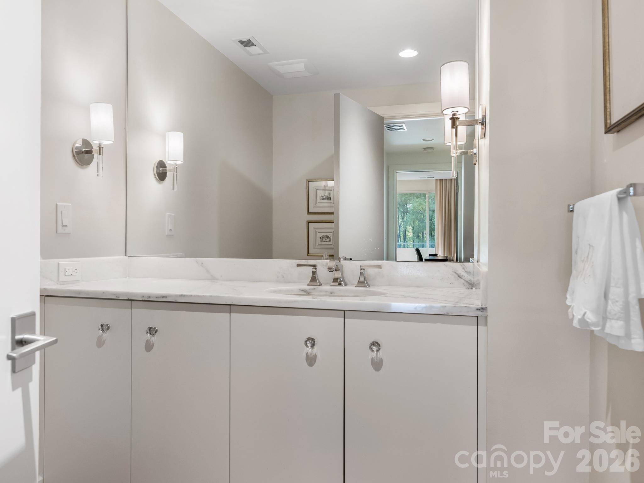 2633 Richardson Drive 2c Property Photo 21